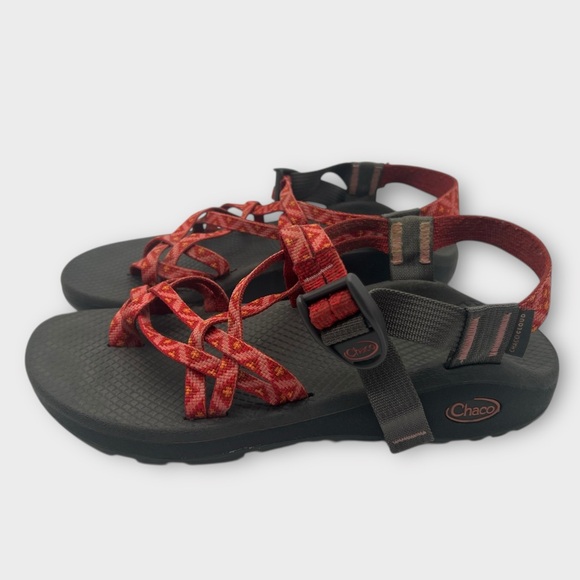 Chaco ZVOLV 2 Magenta Classic Sport Outdoor Sandals SIZE 9 Women’s Nice! - Picture 2 of 7